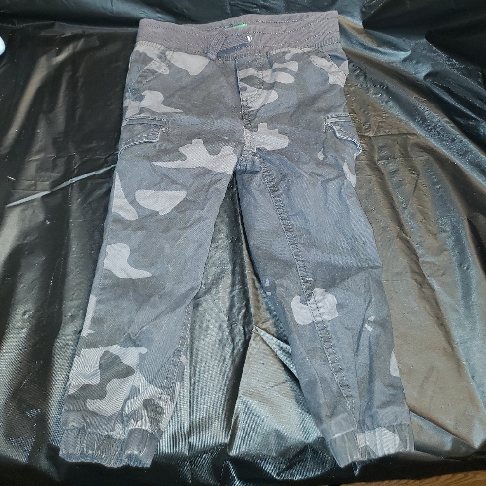 Boys pants, like new 3T